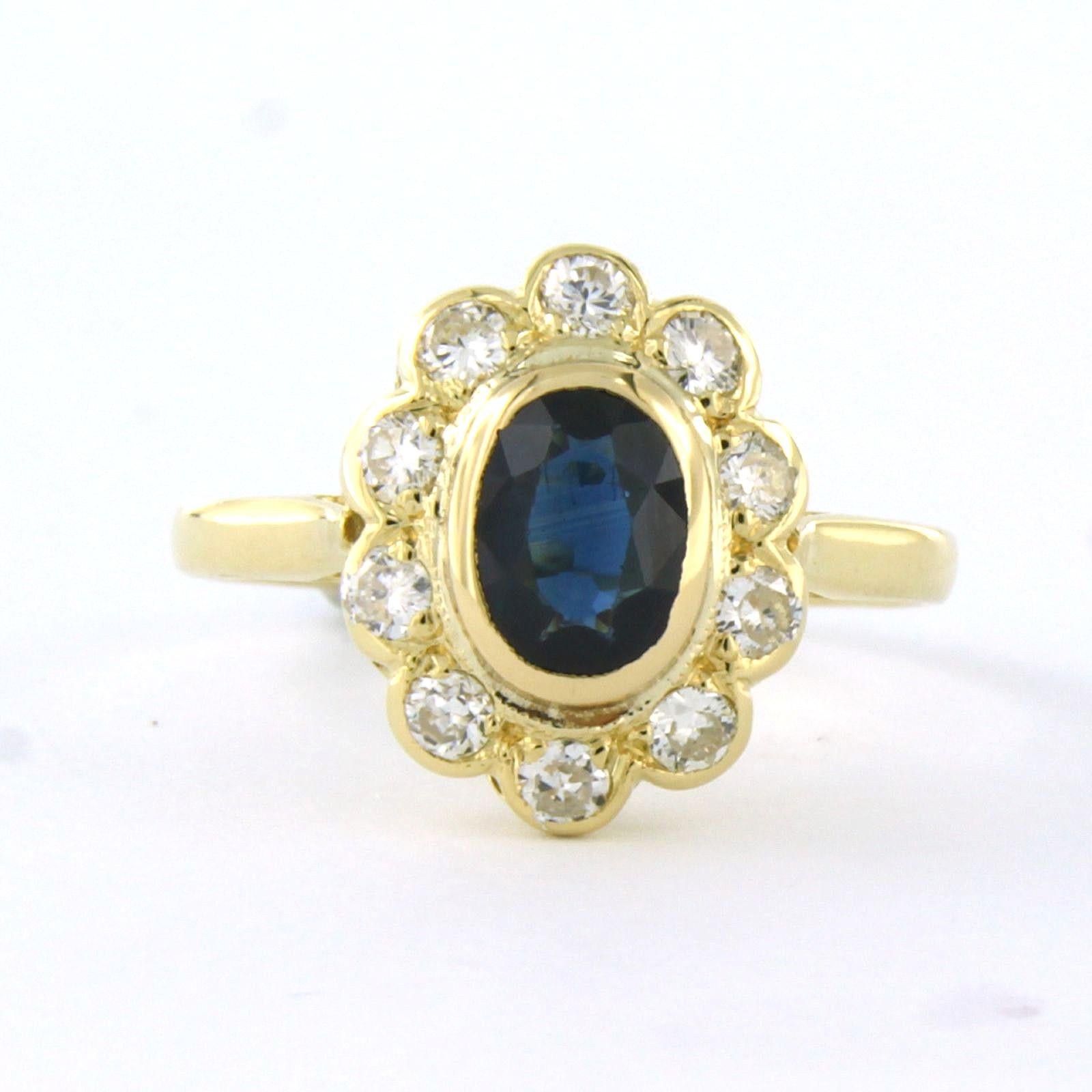 Bague en or jaune 18k sertie d'un saphir et d'un diamant taille brillant jusqu'à 0,50 ct - G/H - VS/SI - taille de bague US 7 - EU 17,25 (54)

Description détaillée :

La partie supérieure de l'anneau mesure 1,3 cm de large et 6,2 mm de haut.

Bague