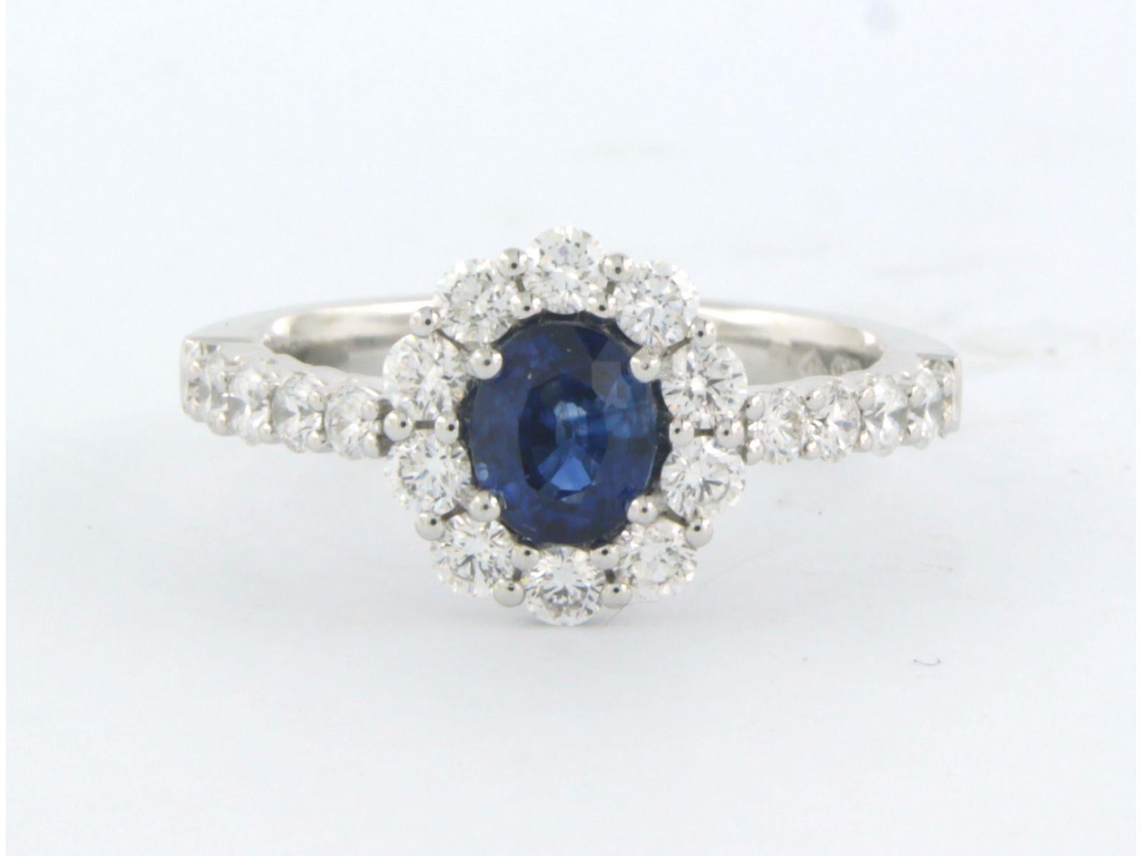 Ring mit Saphiren und Diamanten im Brillantschliff bis zu 0,90 Karat 18 Karat Weißgold