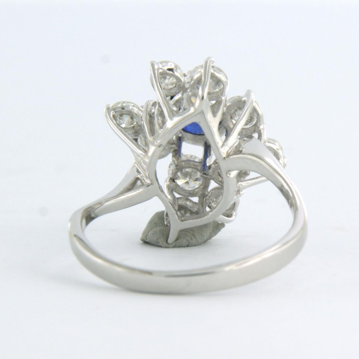 Bague avec saphir et diamants taille brillant jusqu'à 1,10ct Or 18k 4,4 grammes Excellent état - En vente à The Hague, ZH