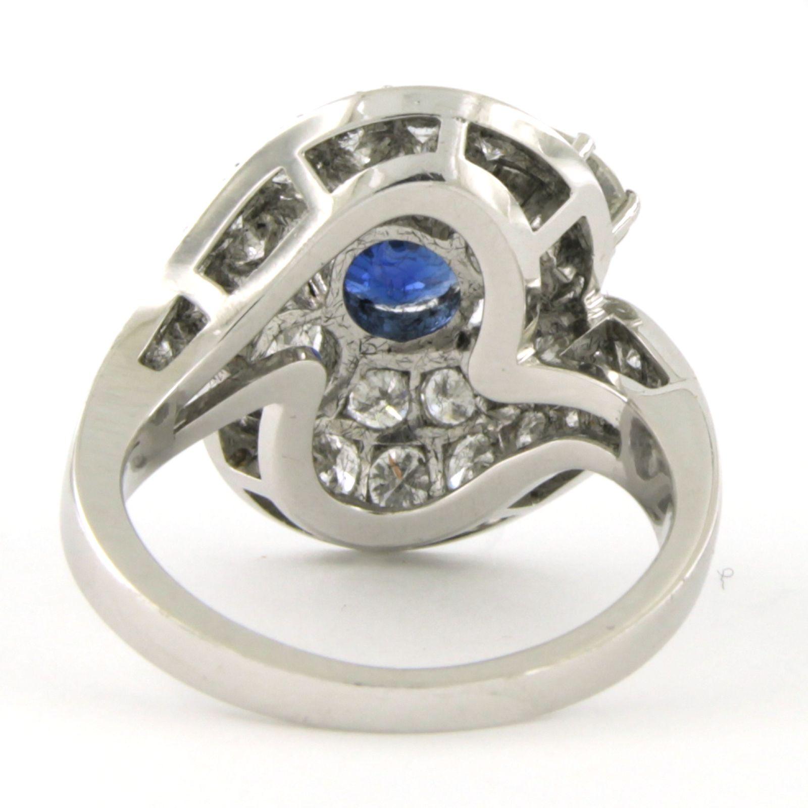 Ring mit Saphiren und Diamanten im Brillantschliff bis zu 2,80ct 18k Gold 10,8 Gramm Damen im Angebot
