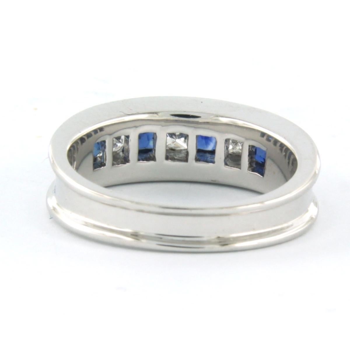 Ring with Sapphire and diamond 18k white gold In New Condition For Sale In The Hague, ZH