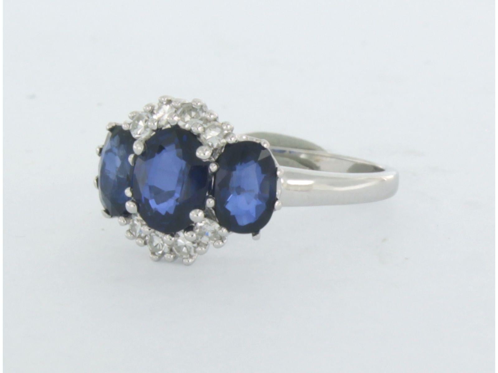 Oval Cut Ring with sapphire and diamonds 14k white gold For Sale