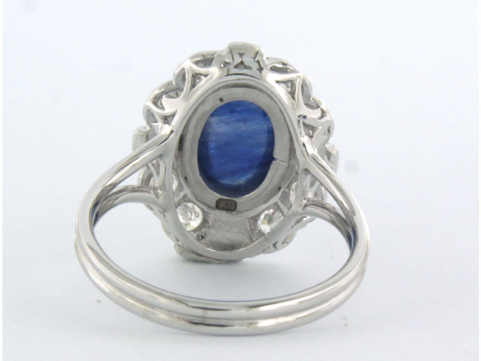 Ring with sapphire and diamonds 14k white gold In Excellent Condition For Sale In The Hague, ZH