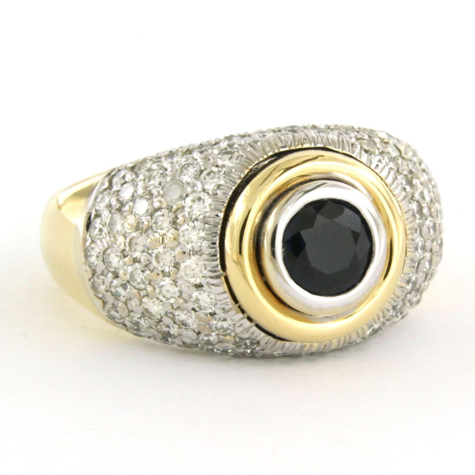 Ring mit Saphiren und Diamanten aus 18 Karat zweifarbigem Gold (Brillantschliff) im Angebot
