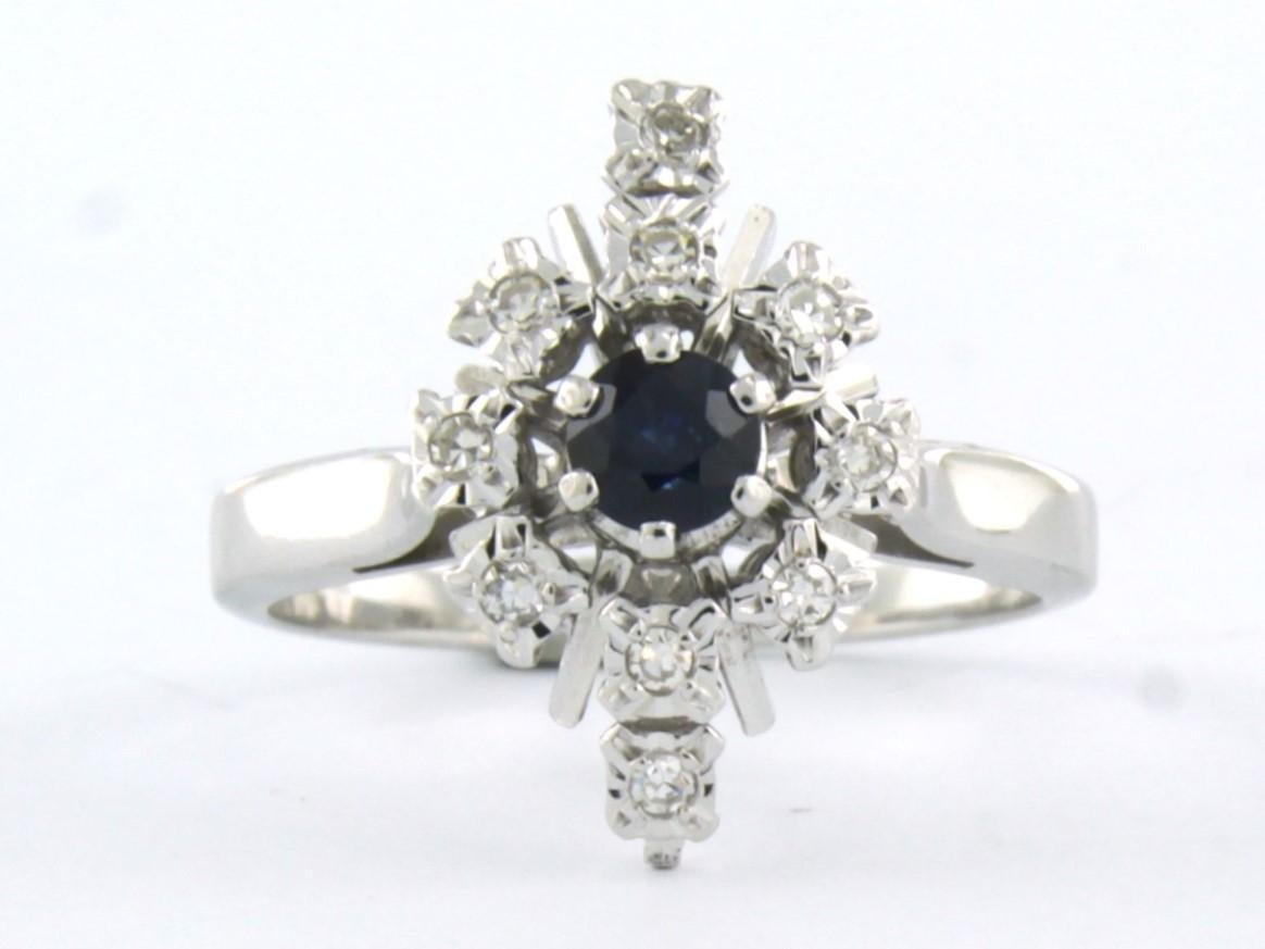 18k white gold ring set with sapphire and single cut diamond. 0.10ct - F/G - VS/SI - ring size U.S. 5.75 - EU. 16.25(51)

detailed description:

the top of the ring is 1.6 cm wide by 8.6 mm high

weight 3.8 grams

ring size U.S. 5.75 - EU.