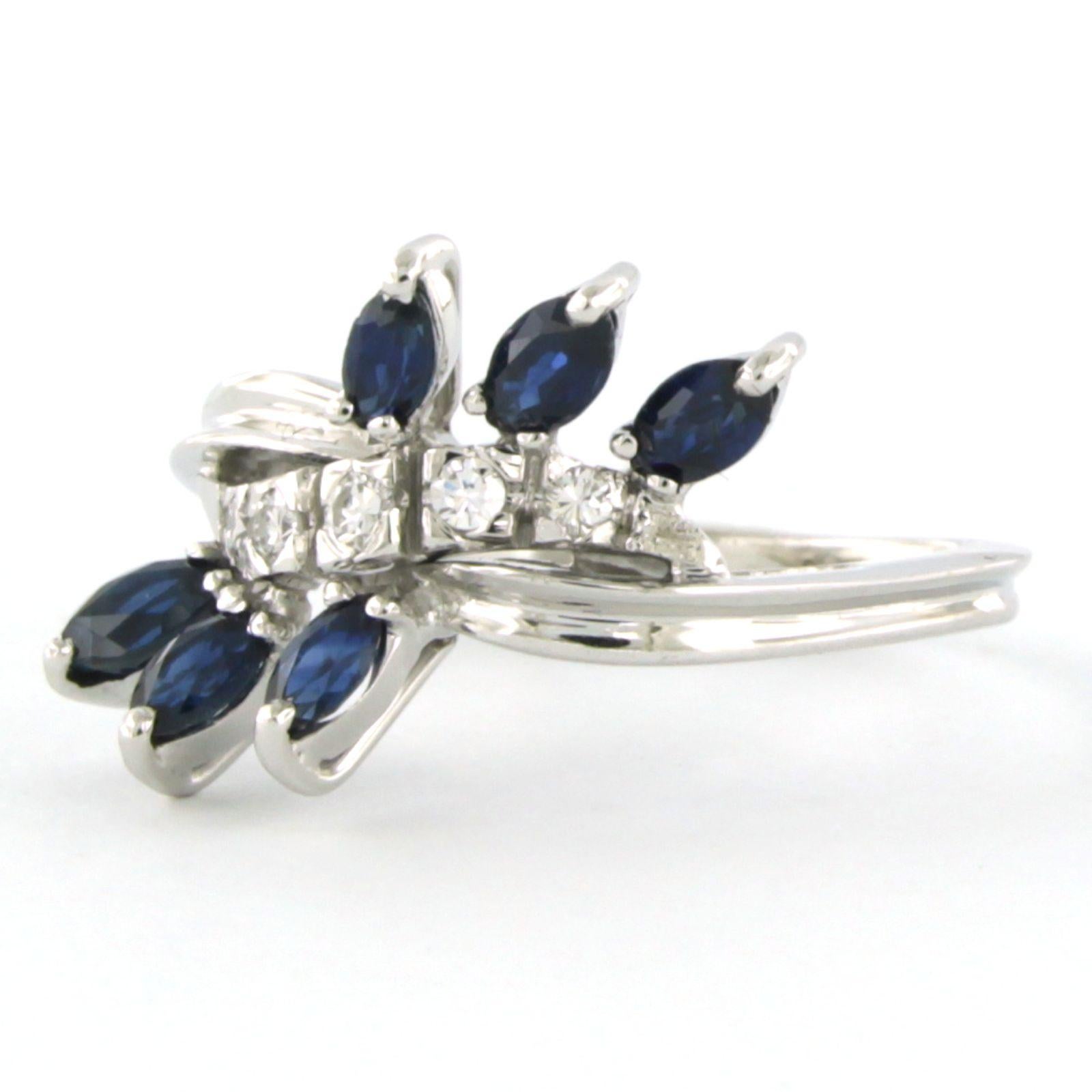 Brilliant Cut Ring with sapphire and diamonds 18k white gold For Sale