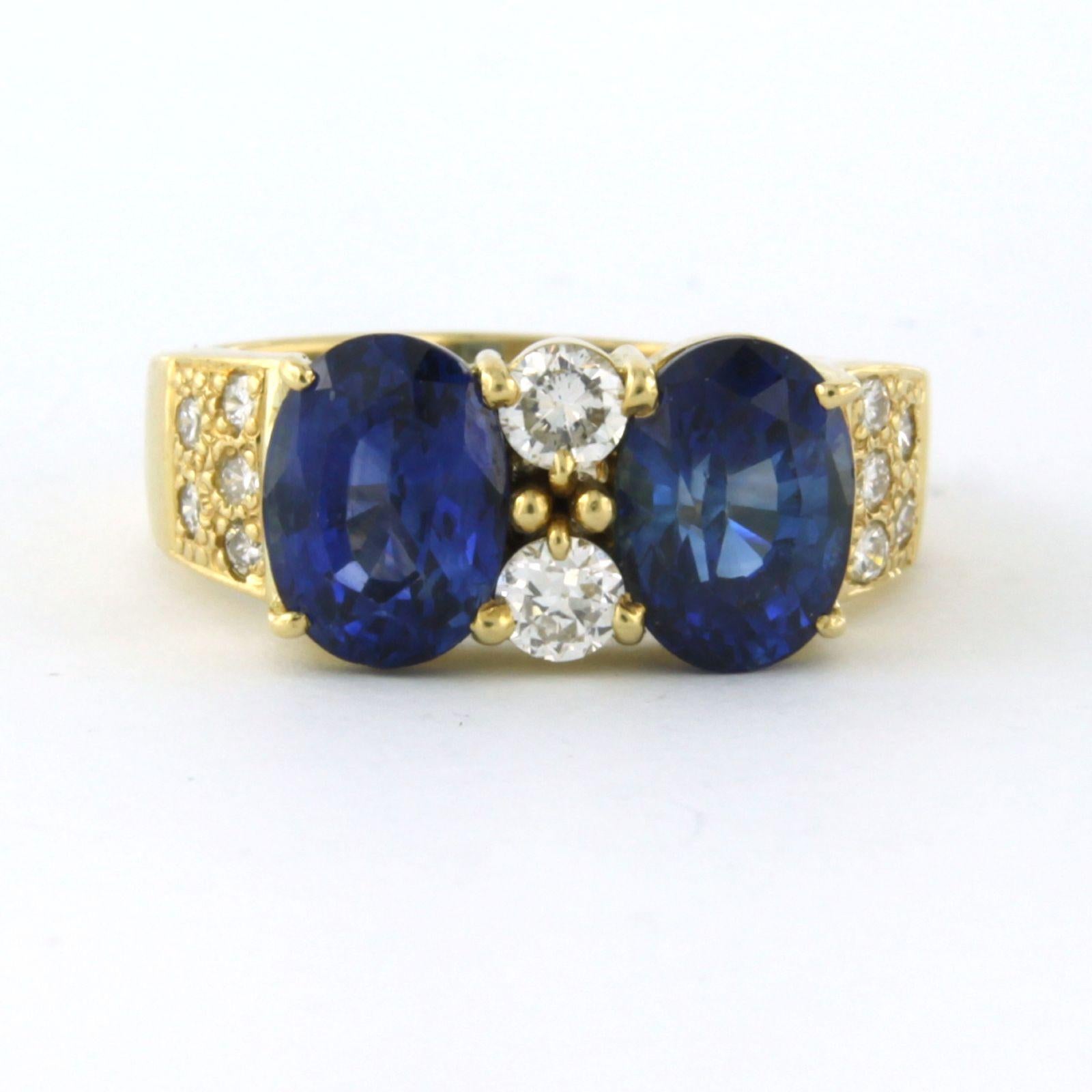 18k yellow gold ring set with sapphire 3.00 ct and brilliant cut diamond 0.50 ct - F/G - VS/SI - ring size U.S. 6.5 - EU. 17 (53)

detailed description:

The ring is 8.5 mm wide

ring size US 6.5 - EU. 17 (53), ring can be reduced in size free of