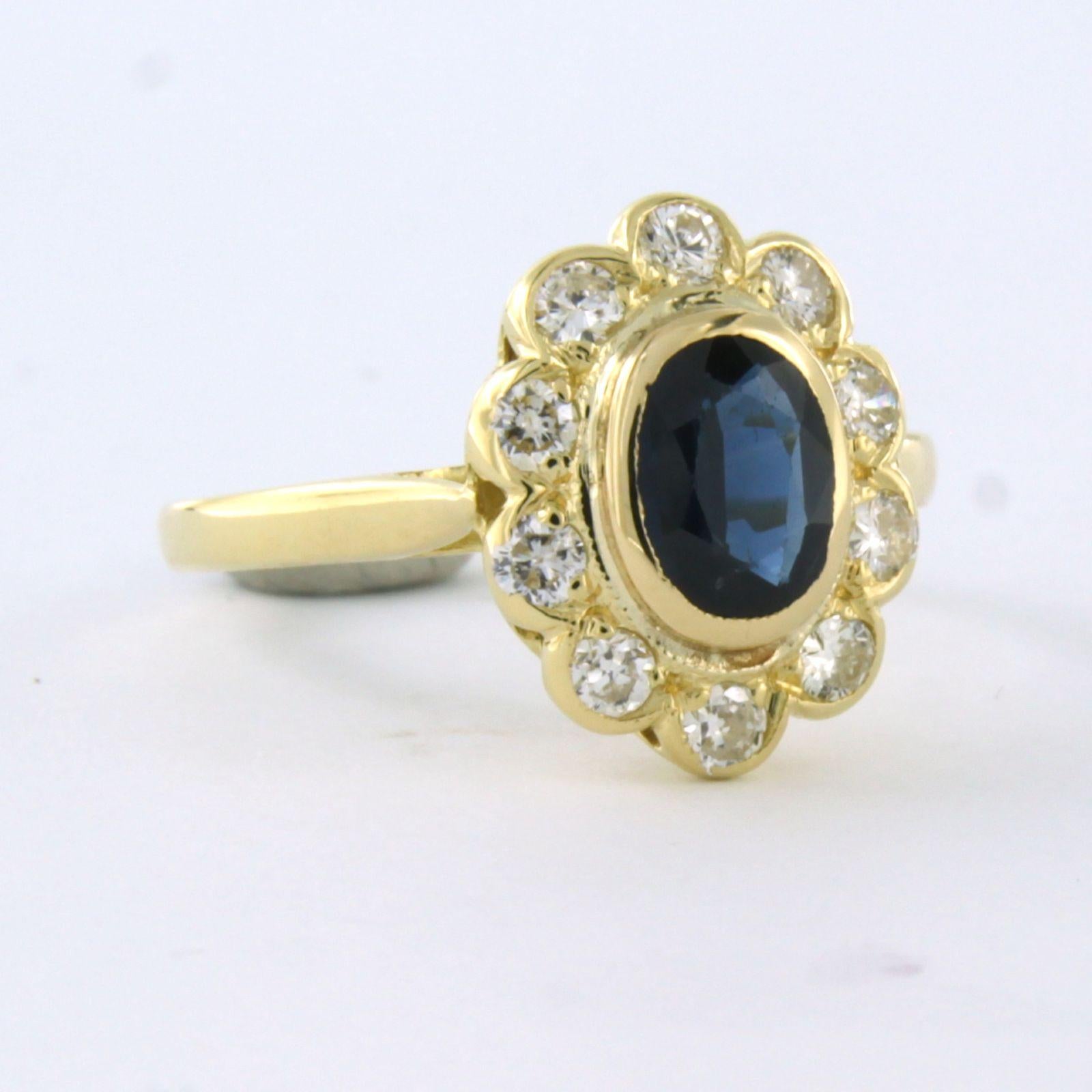 Modern Ring with Sapphire and diamonds 18k yellow gold For Sale