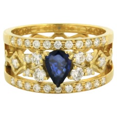 Ring with sapphire and diamonds 18k yellow gold