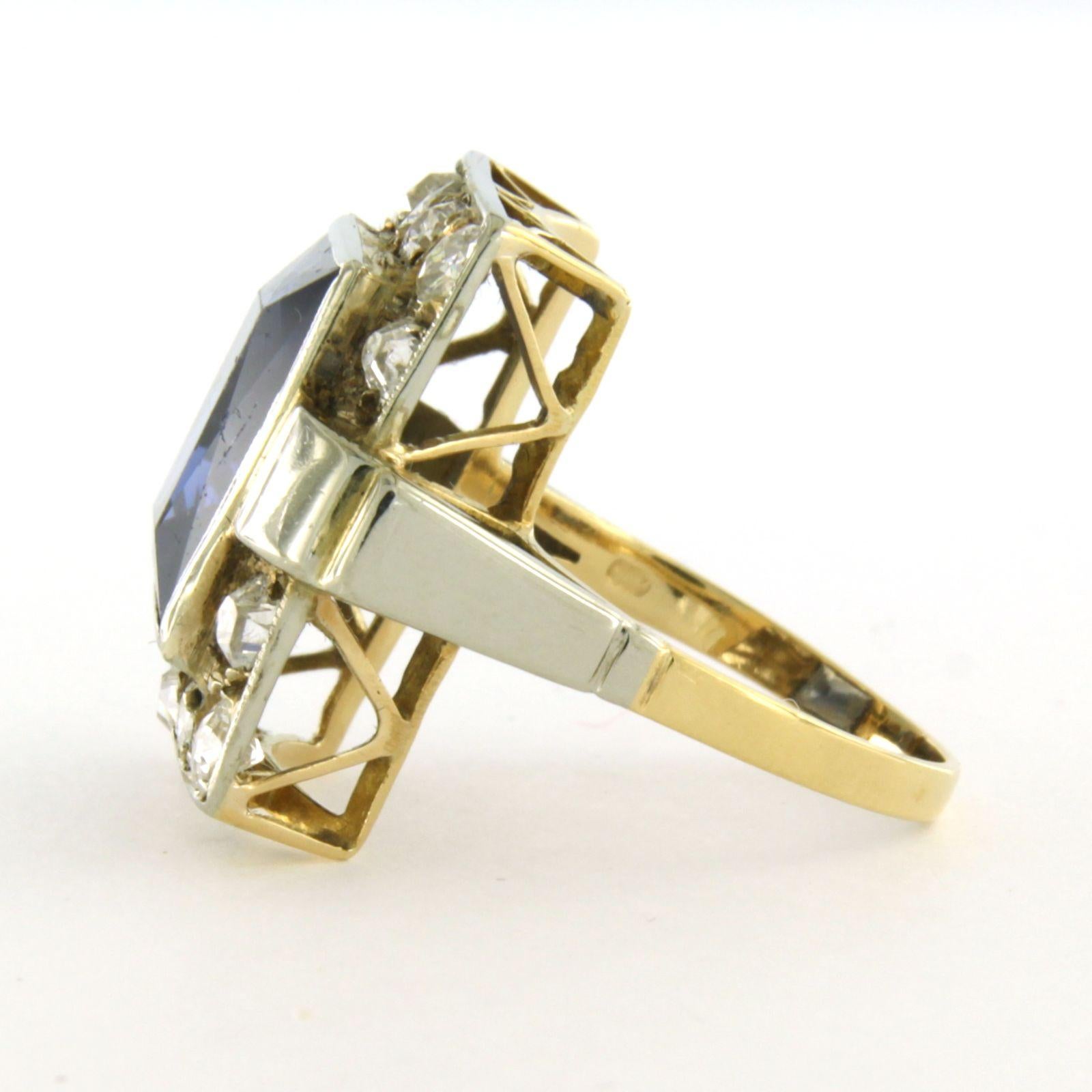 Ring with sapphire and old European cut diamonds up to 1.40ct 18k bicolour gold In Good Condition For Sale In The Hague, ZH