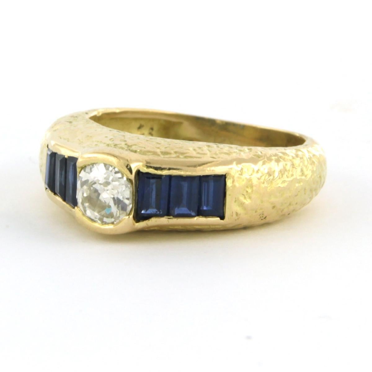 Bague en or jaune 18 carats avec saphir et diamant taille ancienne jusqu'à 0,60 carat Excellent état - En vente à The Hague, ZH