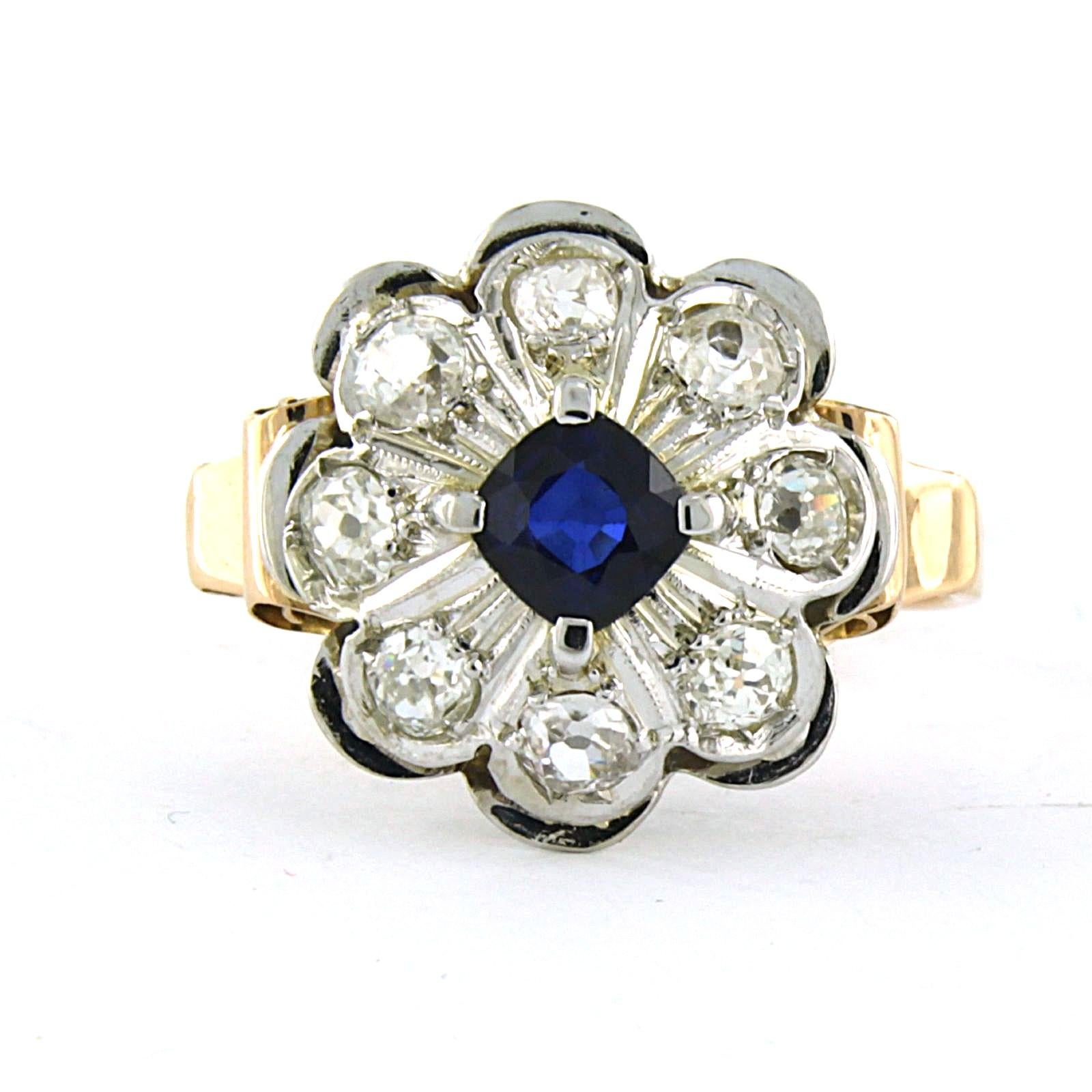 Ring with sapphire and old mine cut diamonds up to 1.45ct 18k bicolour gold For Sale 1