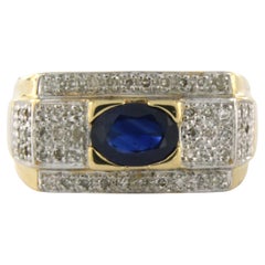 Ring mit Saphiren und Diamanten im Einzelschliff bis zu 0,25 Karat 18 Karat zweifarbigem Gold