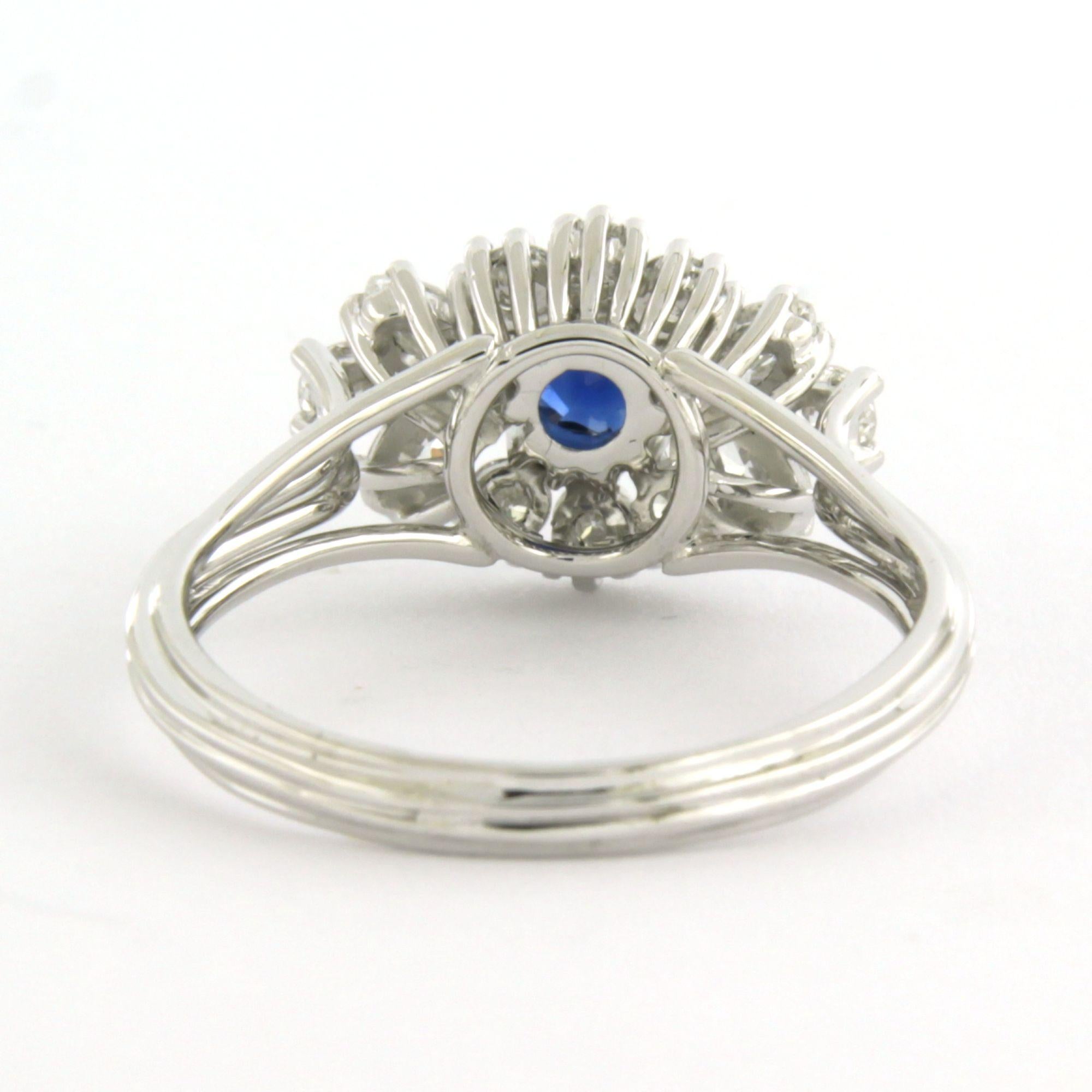 Anillo con diamantes talla zafiro, marquesa y brillante hasta 1,00ct Oro de 18k en Excelente estado para la venta en The Hague, ZH