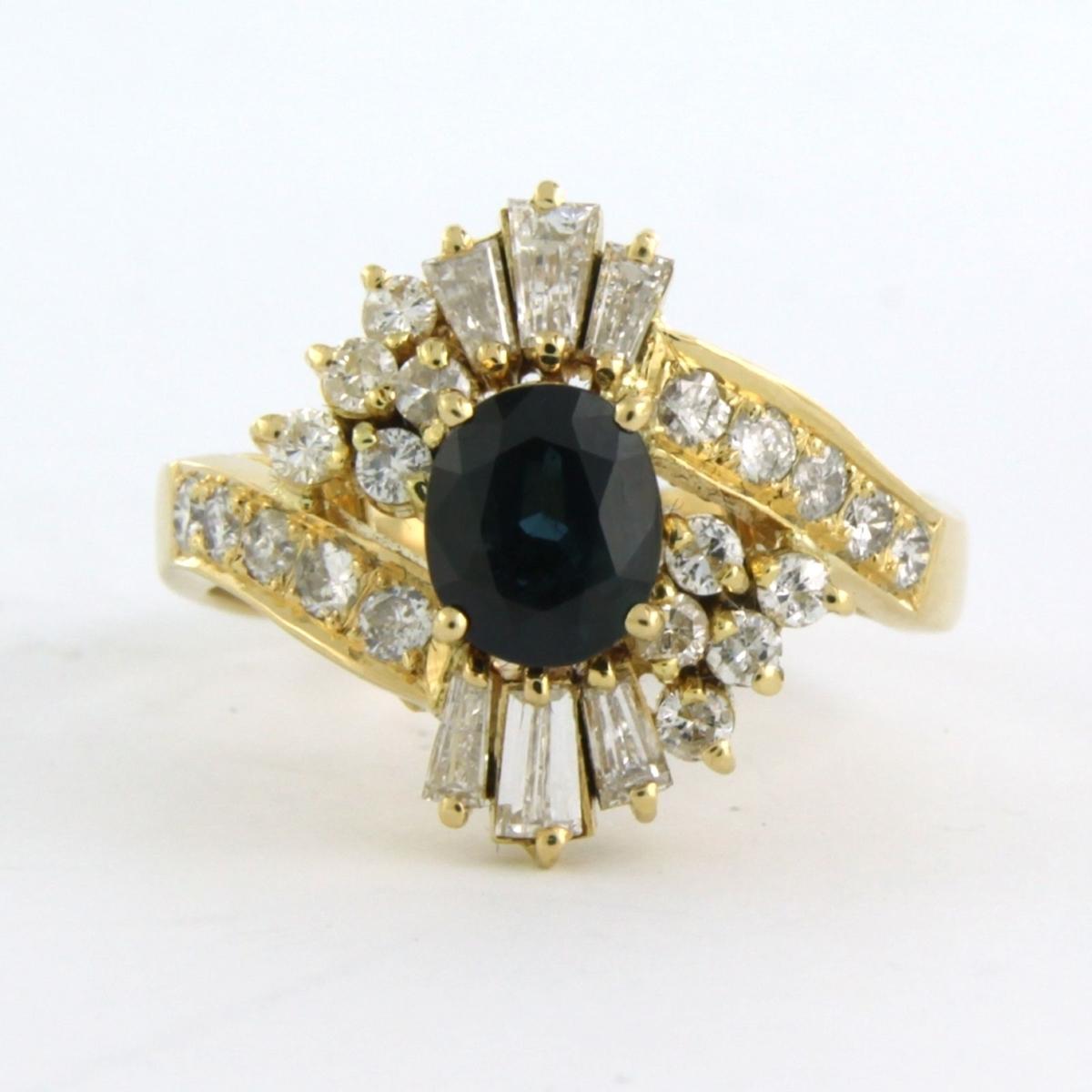 Bague avec saphir, diamants taillés en pointe et en brillant jusqu'à 0,75ct Or 18k en vente 1