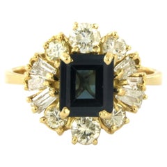 Bague avec saphir, diamants taillés en pointe et en brillant jusqu'à 1,00ct Or 18k