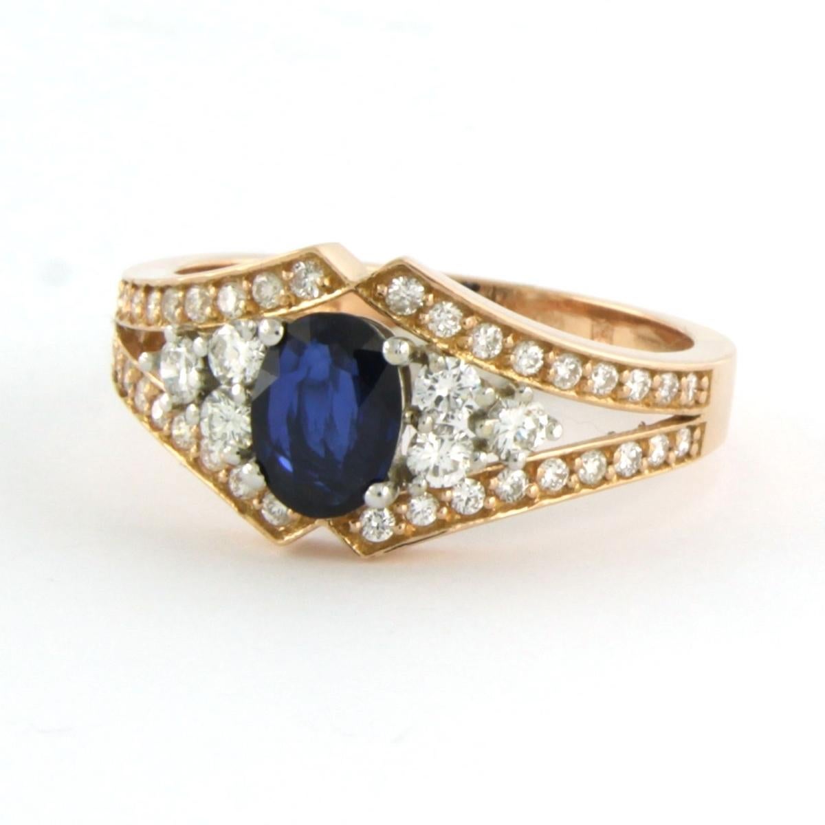 Donna Anello con zaffiro fino a 0,74ct e diamanti taglio brillante fino a 0,56ct in oro 18k in vendita