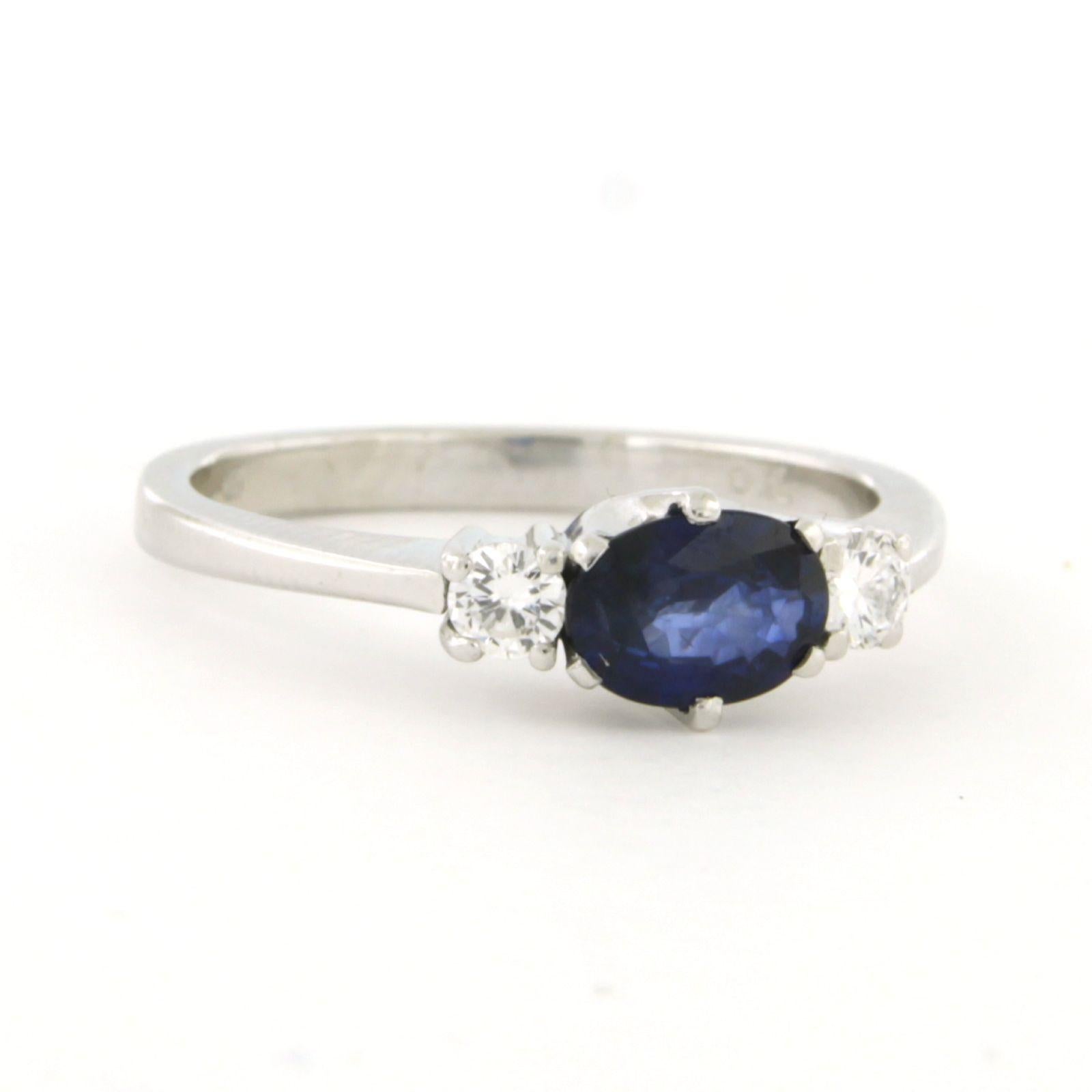 Modern Ring with sapphire up to 0.76ct and brilliant cut diamond up to 0.20ct 18k gold For Sale