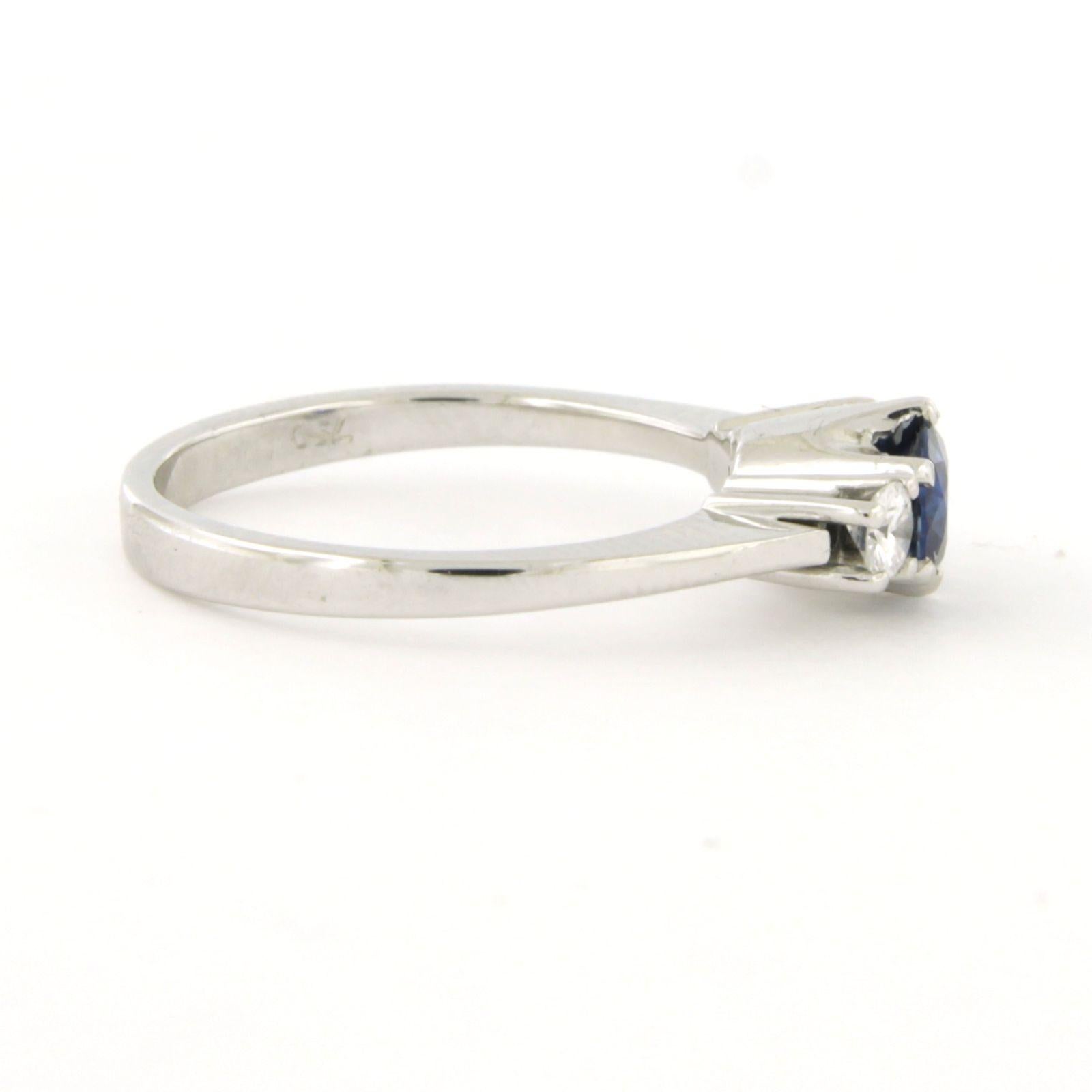 Women's Ring with sapphire up to 0.76ct and brilliant cut diamond up to 0.20ct 18k gold For Sale