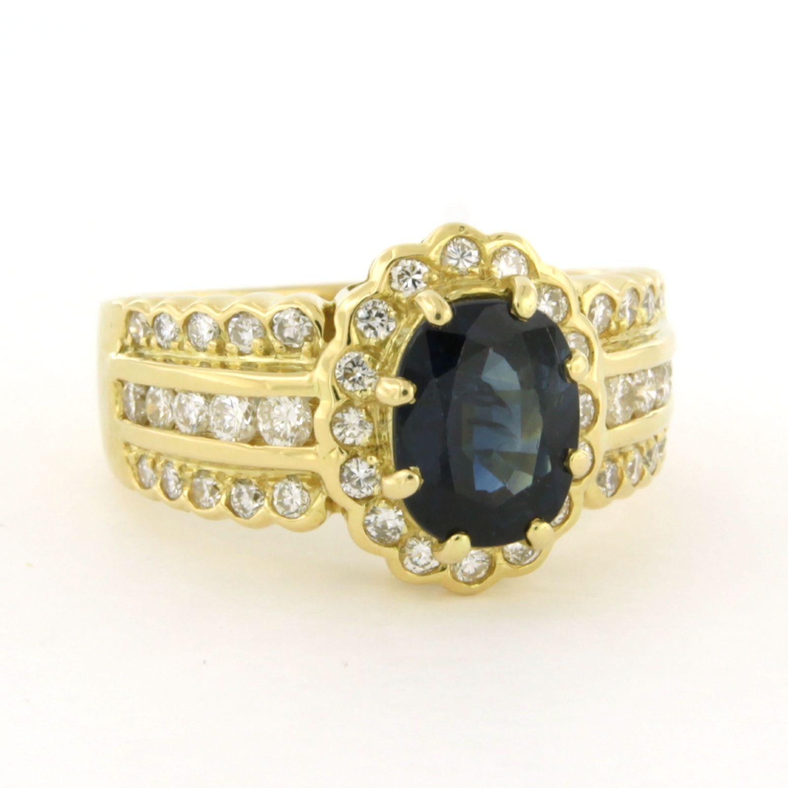 Ring with sapphire up to 1.65ct and brilliant cut diamonds up to 1.00ct 18k gold Moderno en venta