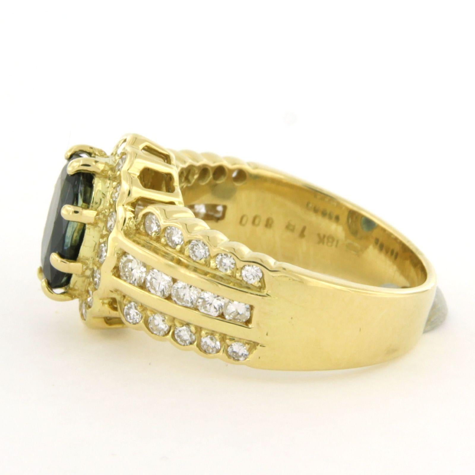 Ring with sapphire up to 1.65ct and brilliant cut diamonds up to 1.00ct 18k gold en Excelente estado para la venta en The Hague, ZH