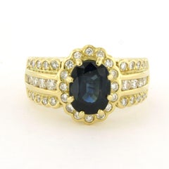 Ring with sapphire up to 1.65ct and brilliant cut diamonds up to 1.00ct 18k gold
