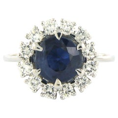 Ring mit Saphiren bis zu 2,00ct und Diamanten im Brillantschliff bis zu 0,60ct 18k Gold
