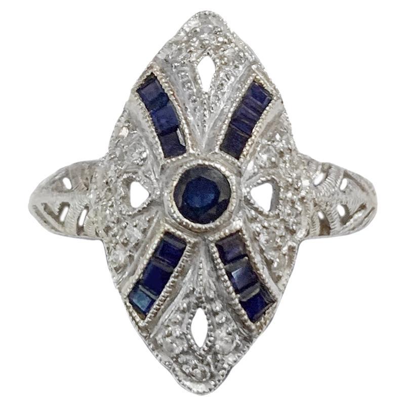 Ring  With Sapphires and Diamonds For Sale