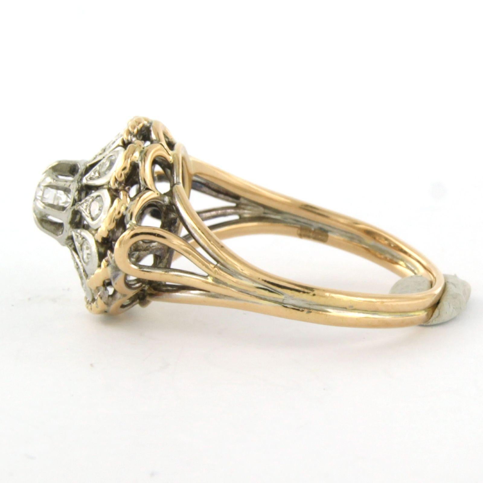 Ring mit einzelnen und Brillanten im Brillantschliff bis zu 0,35 Karat 18k zweifarbigem Gold im Zustand „Hervorragend“ im Angebot in The Hague, ZH