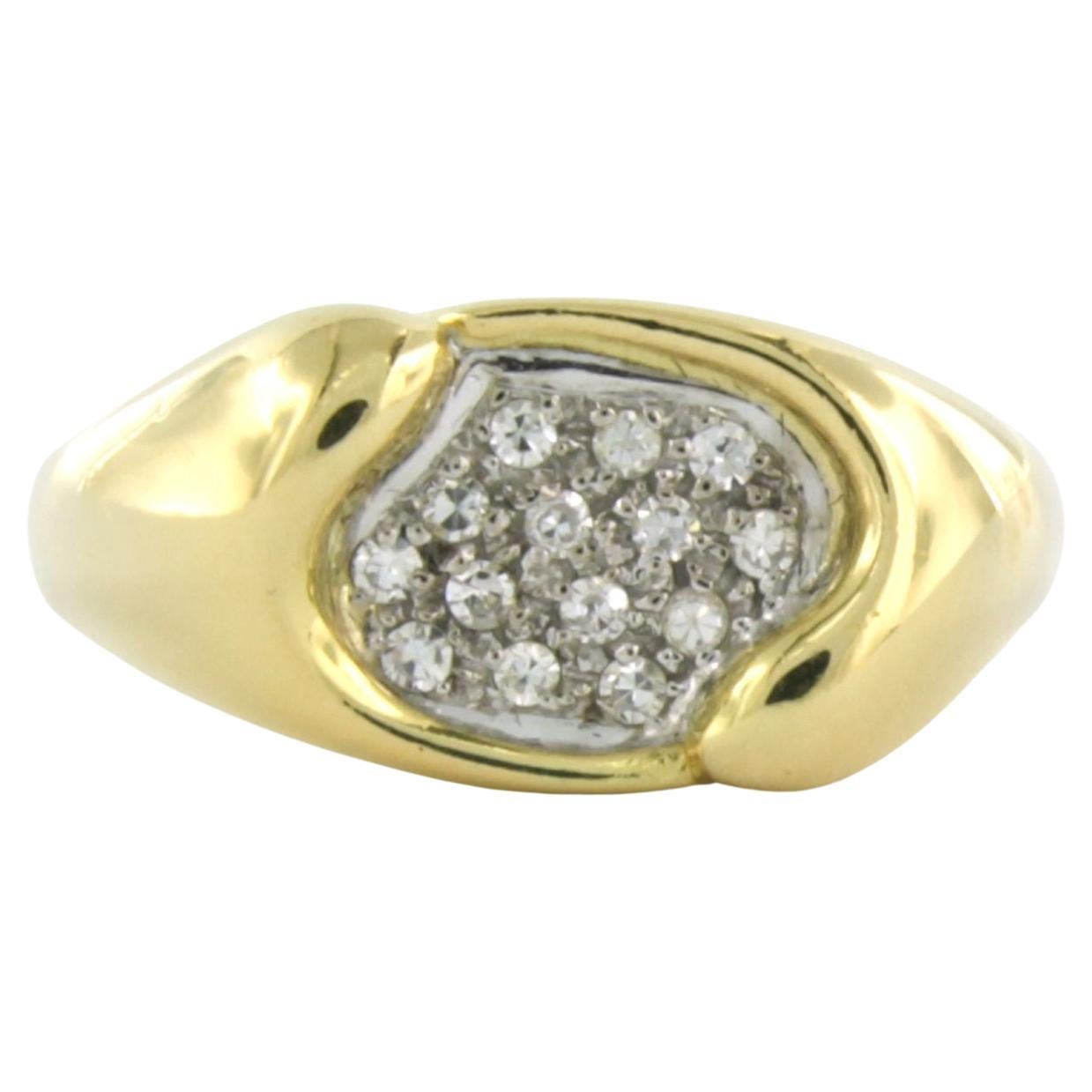 Ring with single cut diamonds up to 0.14ct 18k bicolour gold