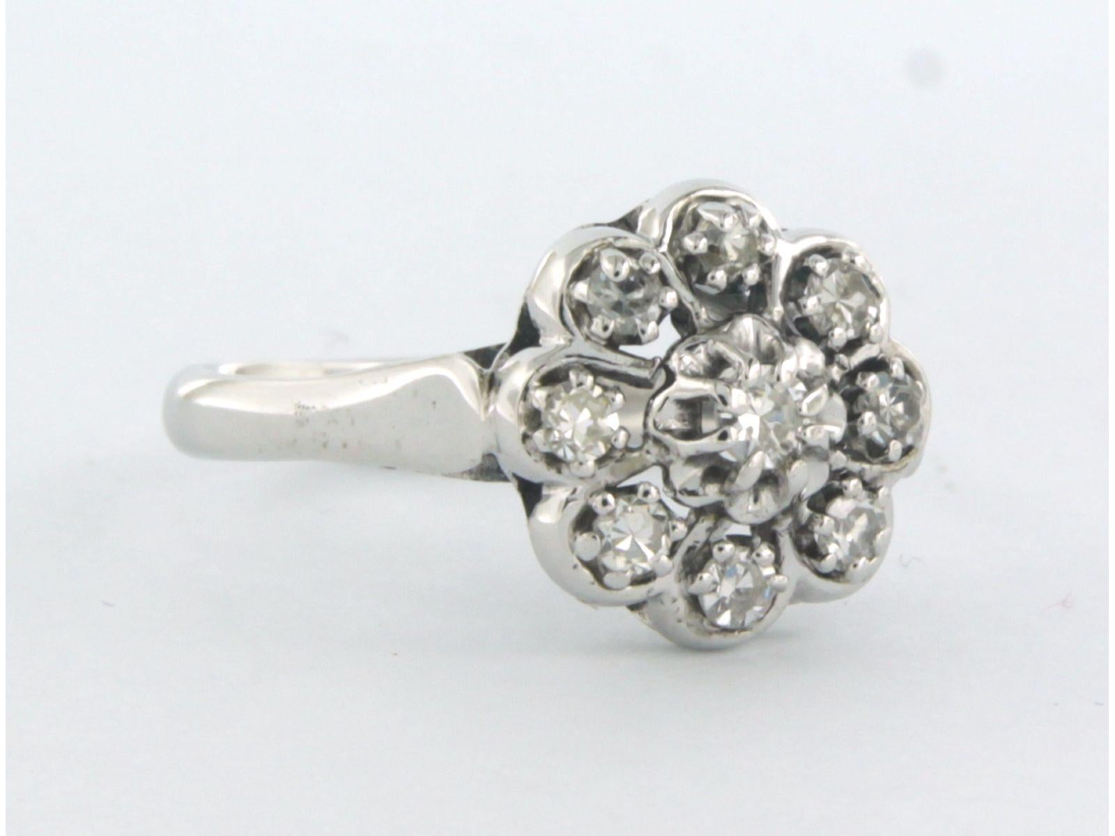 Ring mit Diamanten im Einzelschliff bis zu 0,35 Karat 18k Weißgold 3.4 Gramm (Moderne) im Angebot