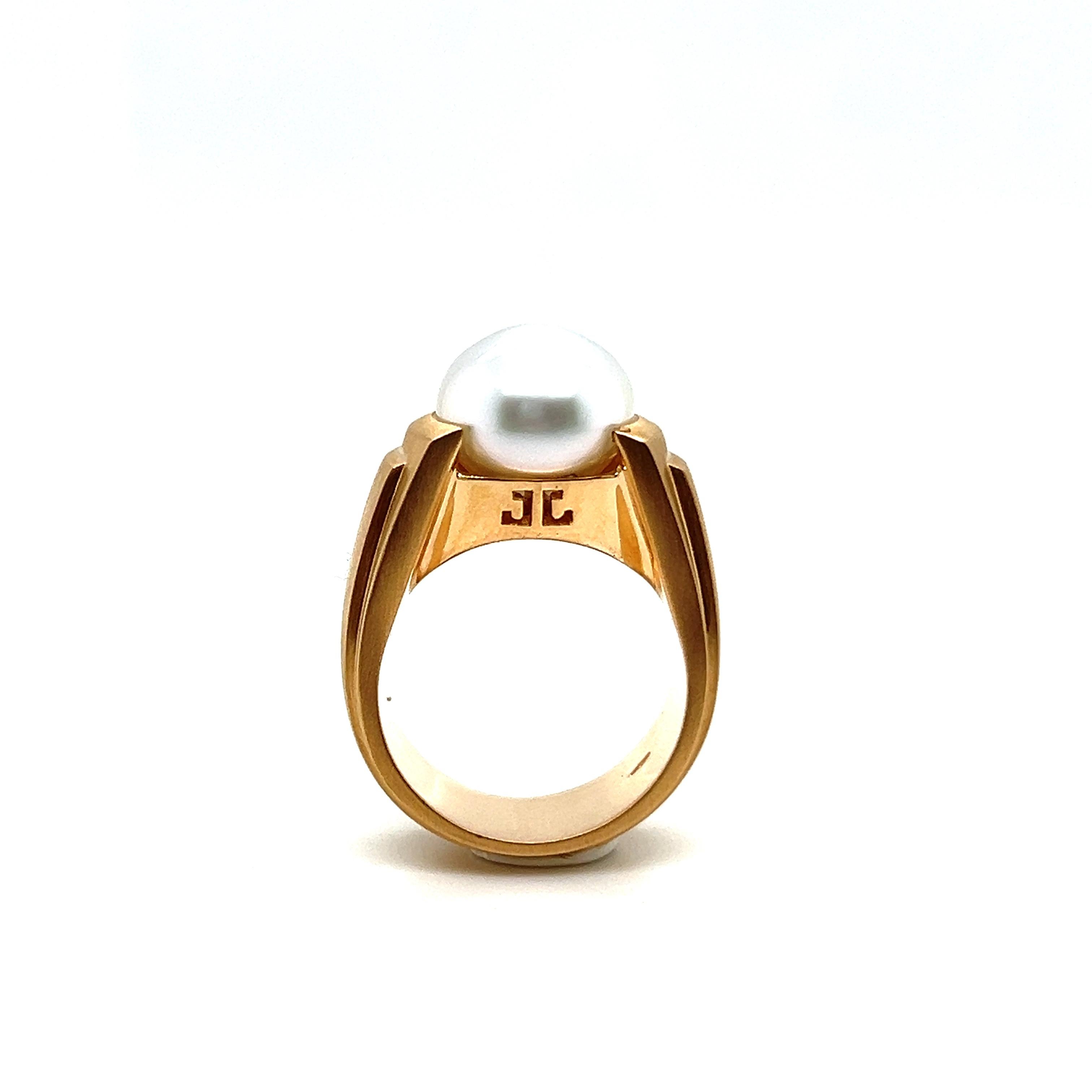 Ring with South Sea Cultured Pearl in 18 Karat Rose Gold For Sale 1