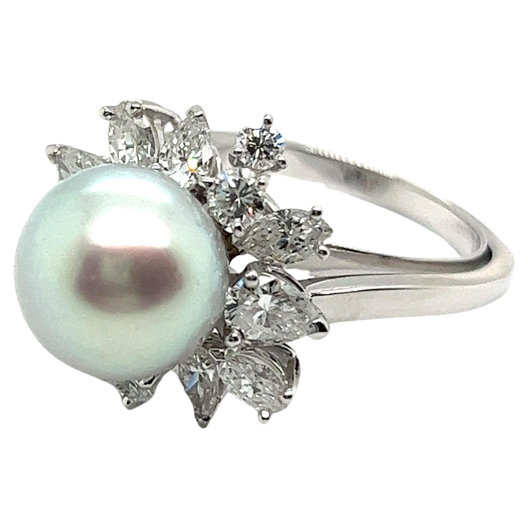 Ring with South Sea Pearl and Diamonds in 18 Karat White Gold by Meister For Sale