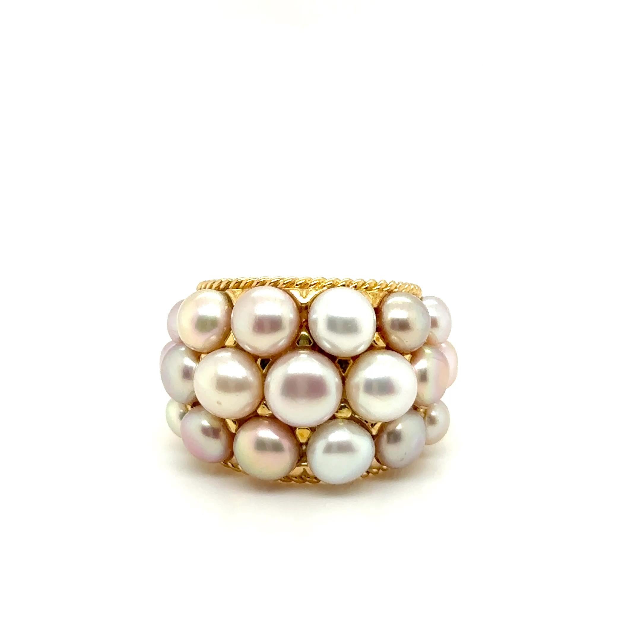 Ring with South Sea Pearls in 18 Karat Yellow Gold by Péclard For Sale 6