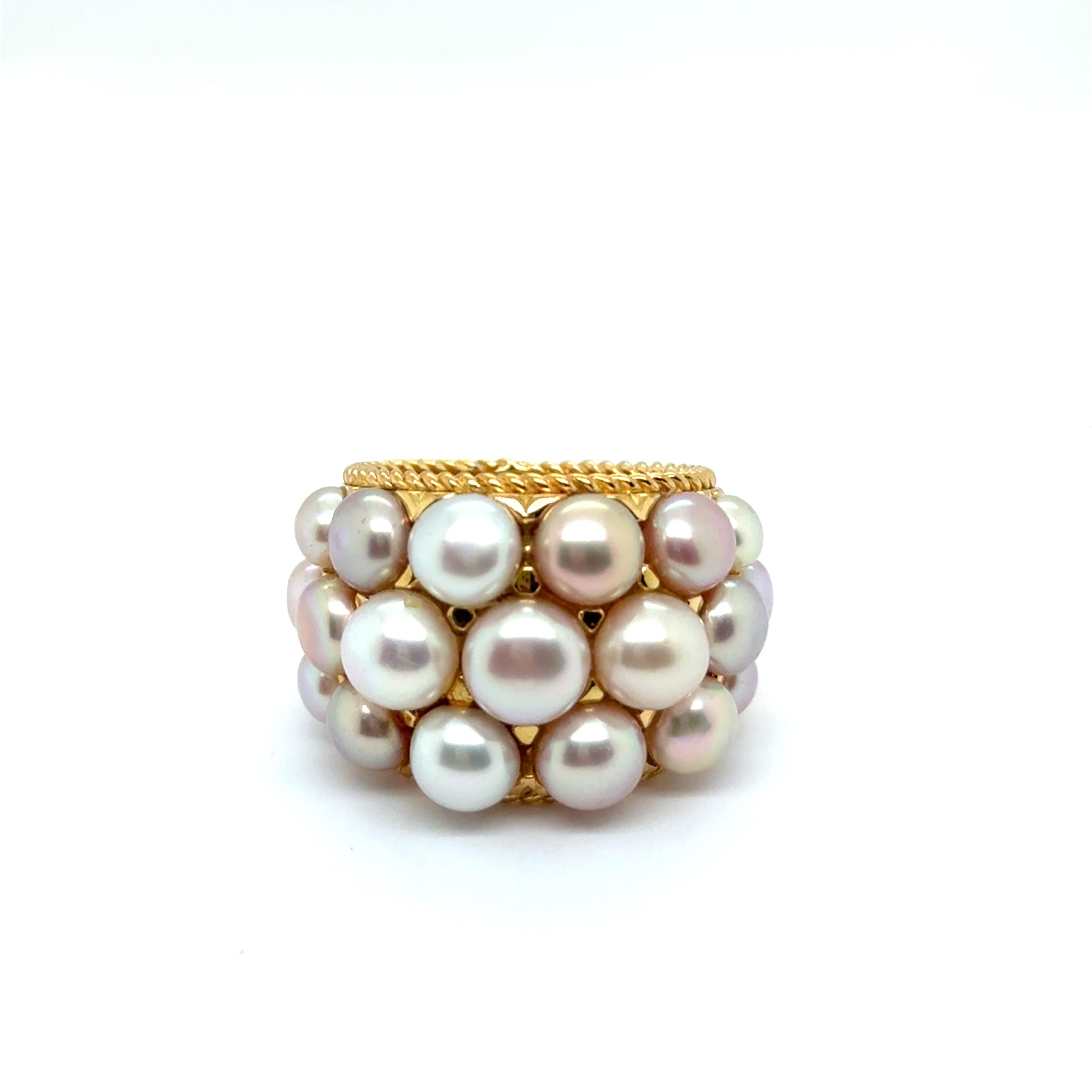 Women's or Men's Ring with South Sea Pearls in 18 Karat Yellow Gold by Péclard For Sale