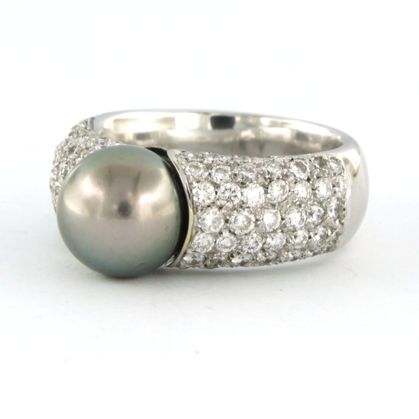 Modern Ring with Tahiti pearl and diamonds up to 2.00ct 18k white gold For Sale
