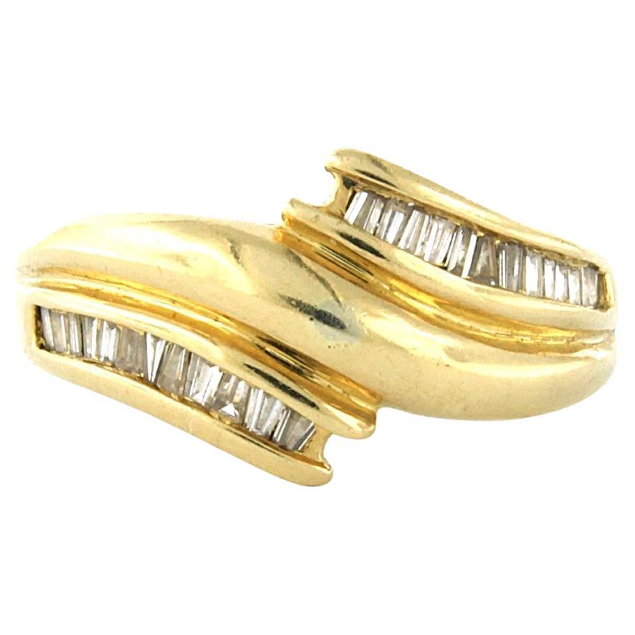 Ring with tapered cut diamonds up to 0.25ct 18k yellow gold 7.9 grams For Sale