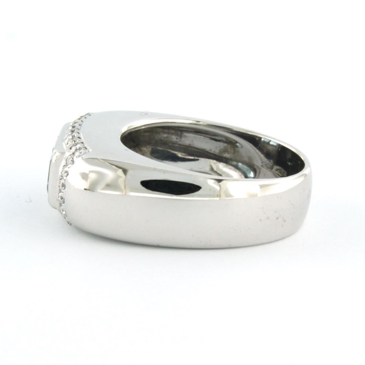 Donna Ring with topaz and brilliant cut diamonds up to 0.30ct 18k white gold in vendita