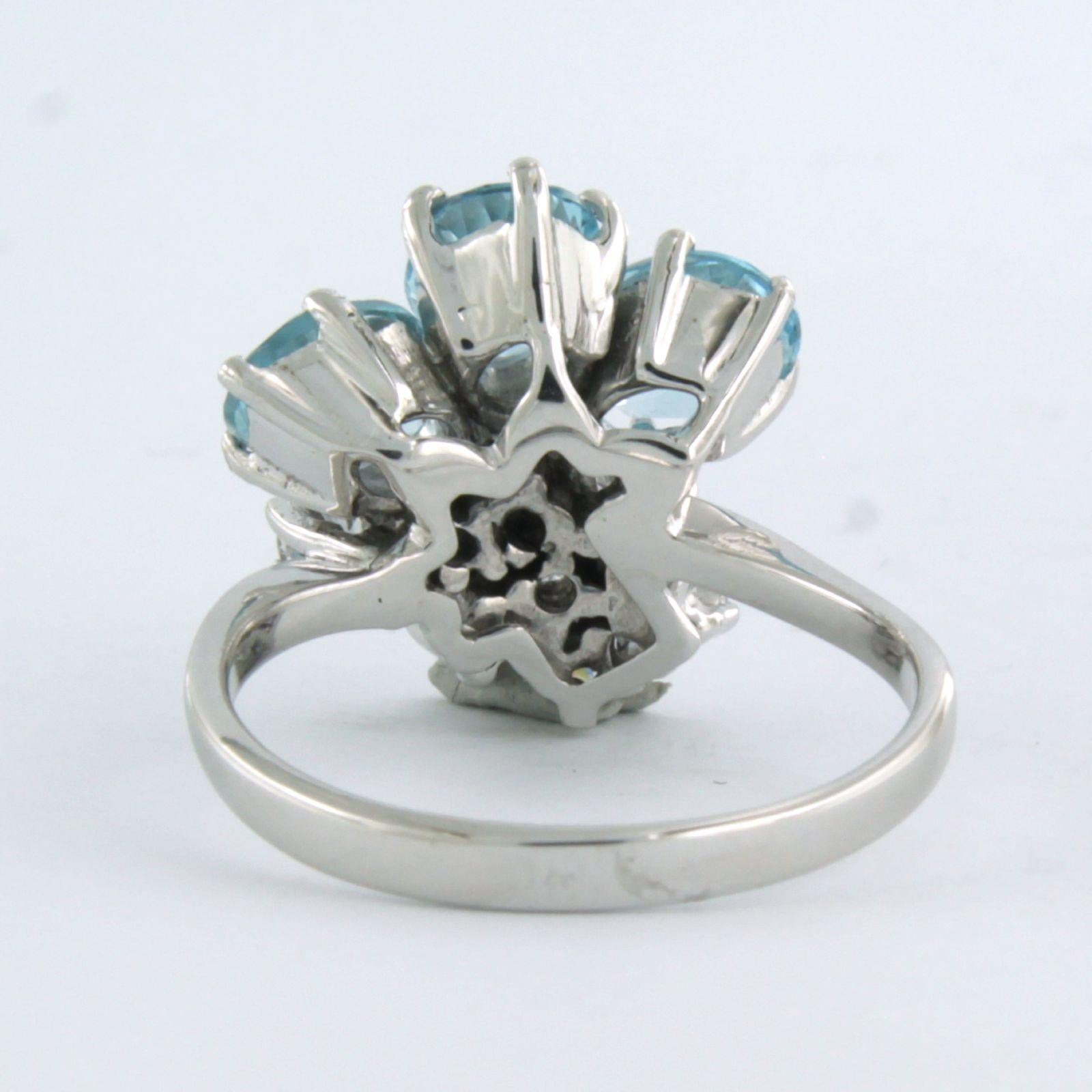 Ring with topaz and diamonds 14k white gold In Excellent Condition For Sale In The Hague, ZH