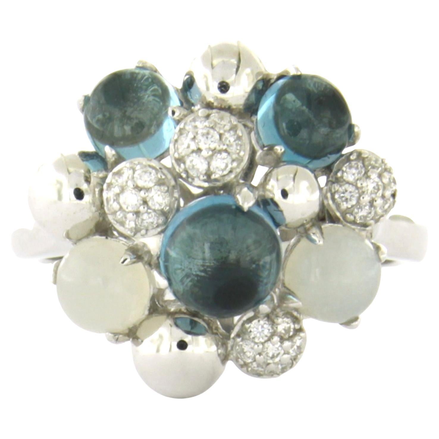 Ring with topaz, moonstone and brilliant cut diamonds 18k gold 7.0 grams im Angebot