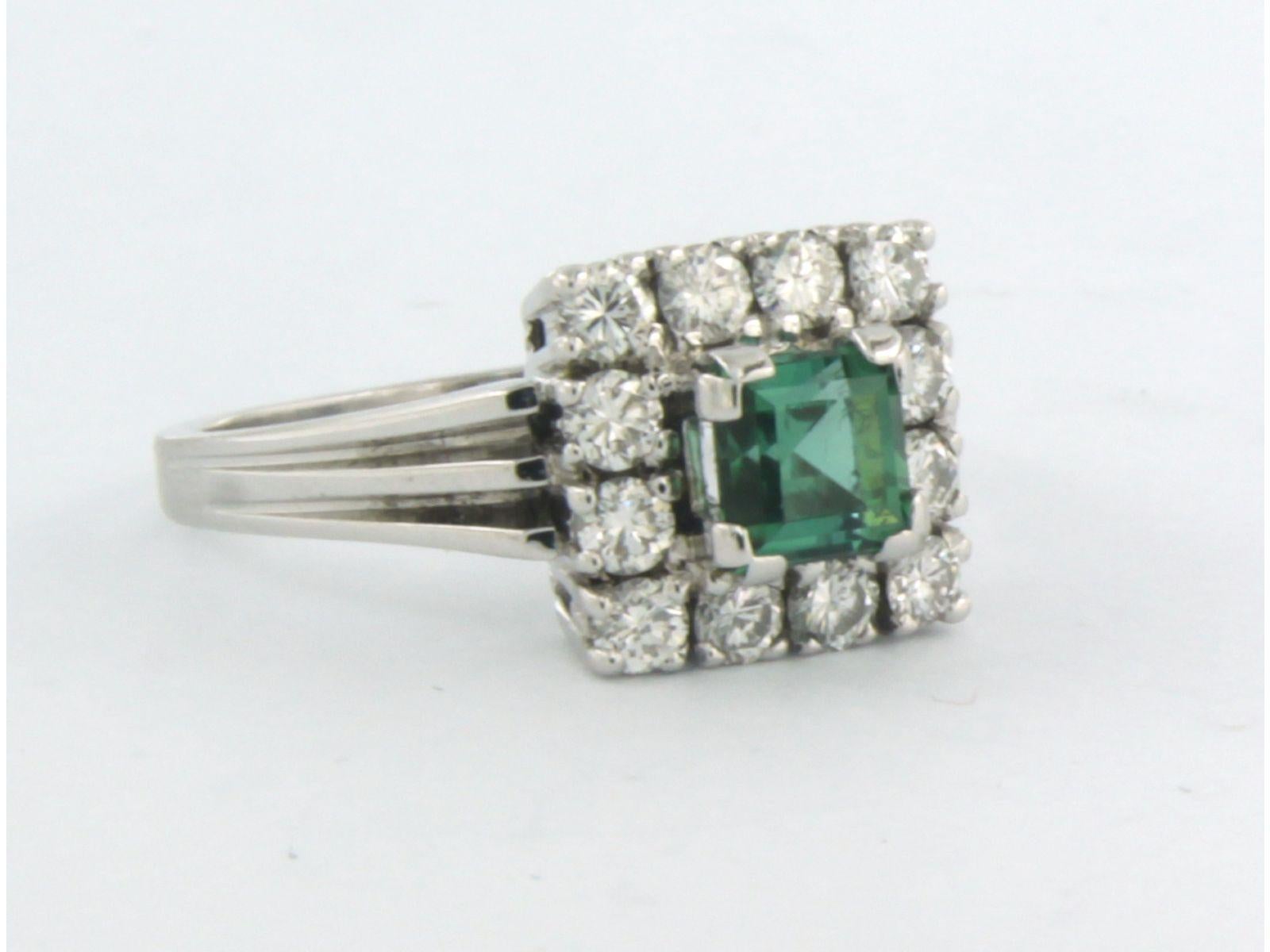Modern Ring with tourmaline and brilliant cut diamonds up to 0.63ct 14k gold 5.0 grams For Sale