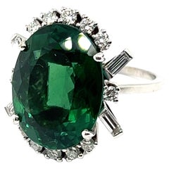Ring with Tourmaline and Diamonds in 18 Karat White Gold