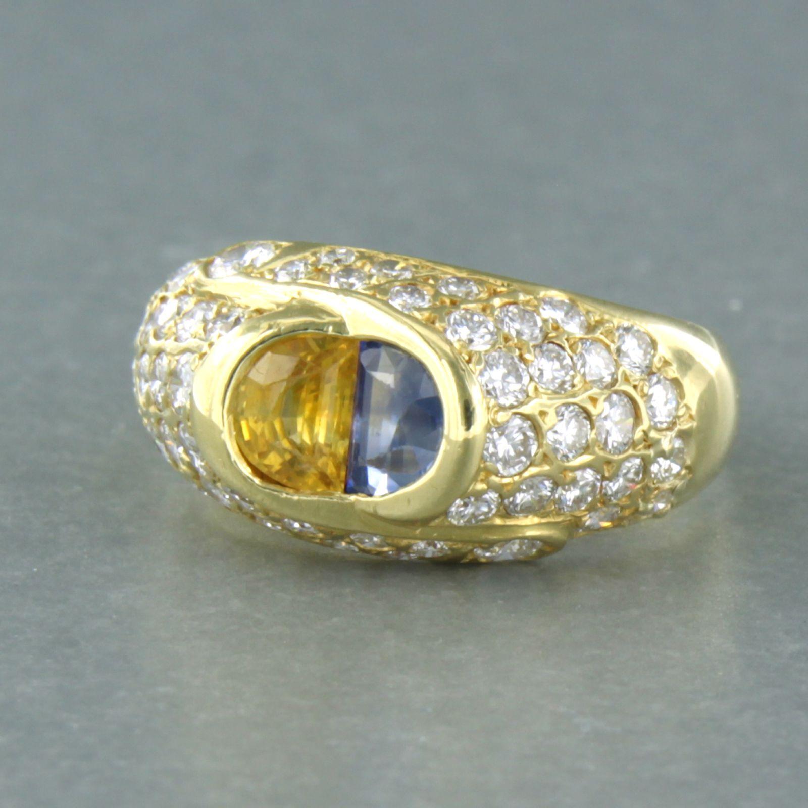 Brilliant Cut Ring with yellow and blue sapphire, and diamond, 18k gold For Sale