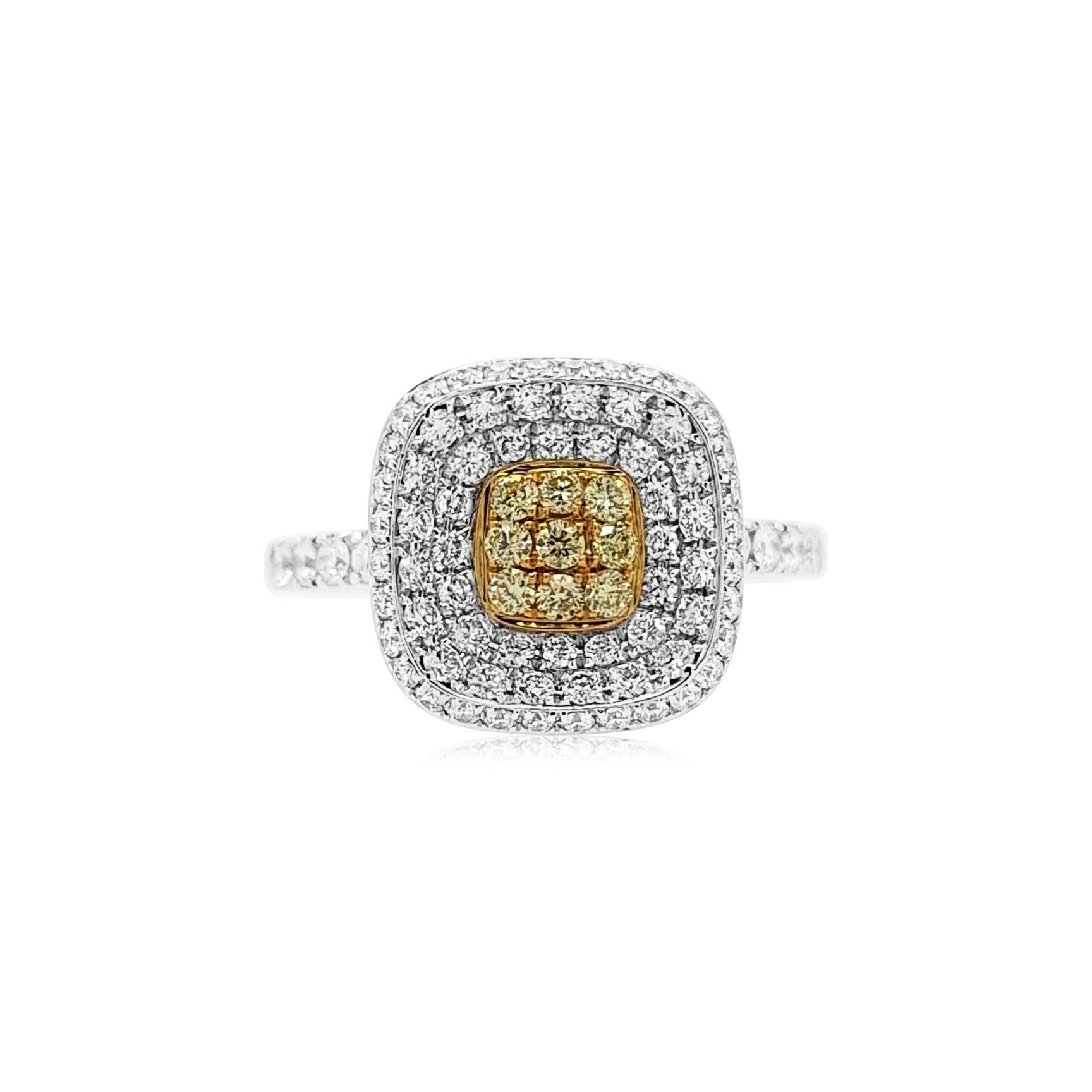 Anillo elegante y delicadamente diseñado con diamantes Amarillos Naturales y Diamantes Blancos, engastado en Platino y Oro.

Diamantes amarillos naturales talla brillante redondos - 0,14 cts
Diamante Blanco Corte Brillante Redondo - 0.65