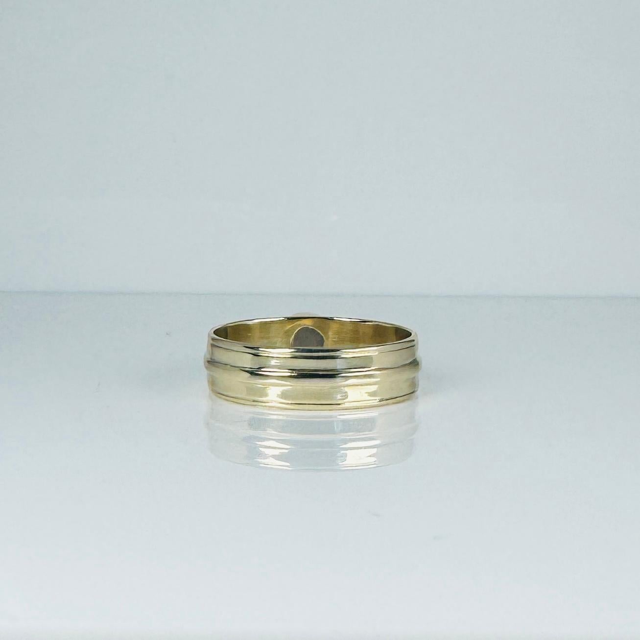 Bague en or jaune 14 carats avec quarts fumés ronds facettés en vente 1