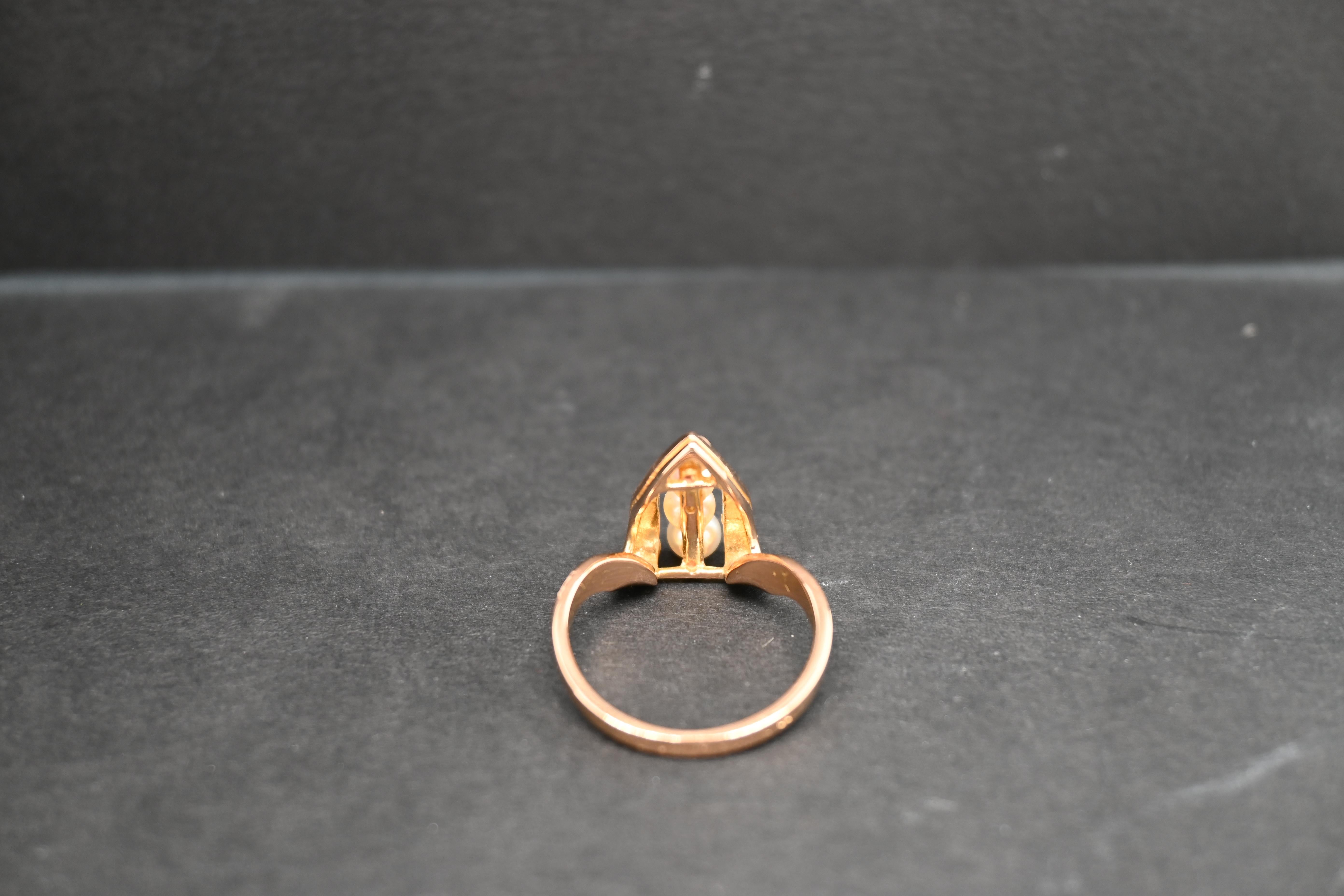 Ring Yellow Gold 18 Carats With Cultured Pearls For Sale 2