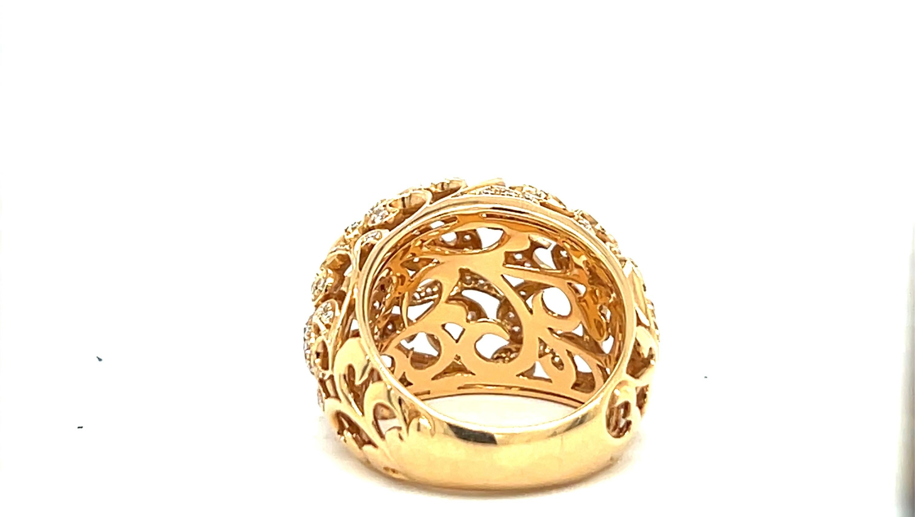 Ring Yellow Gold 18 Carats With Lace Details Diamonds 1.02 Carats For Sale 4