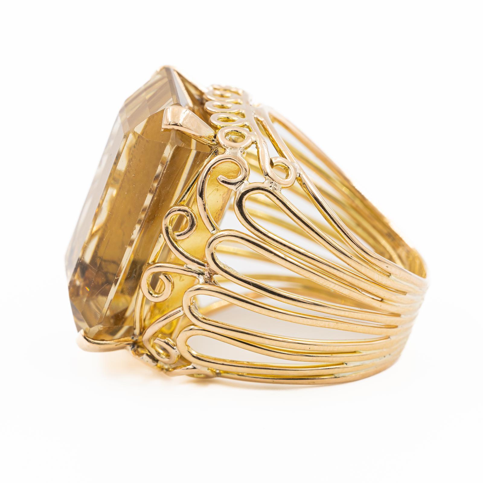 Women's Ring Yellow Gold For Sale