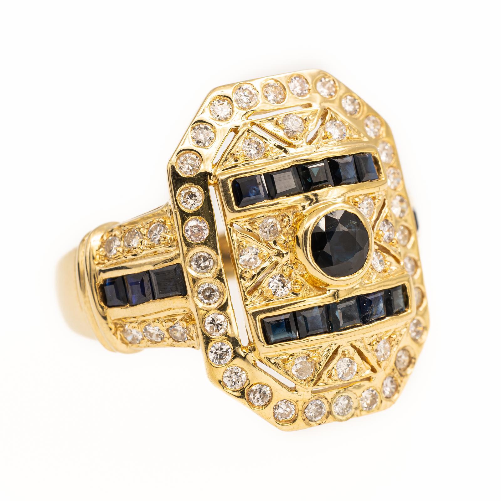 Ring Yellow Gold For Sale 3