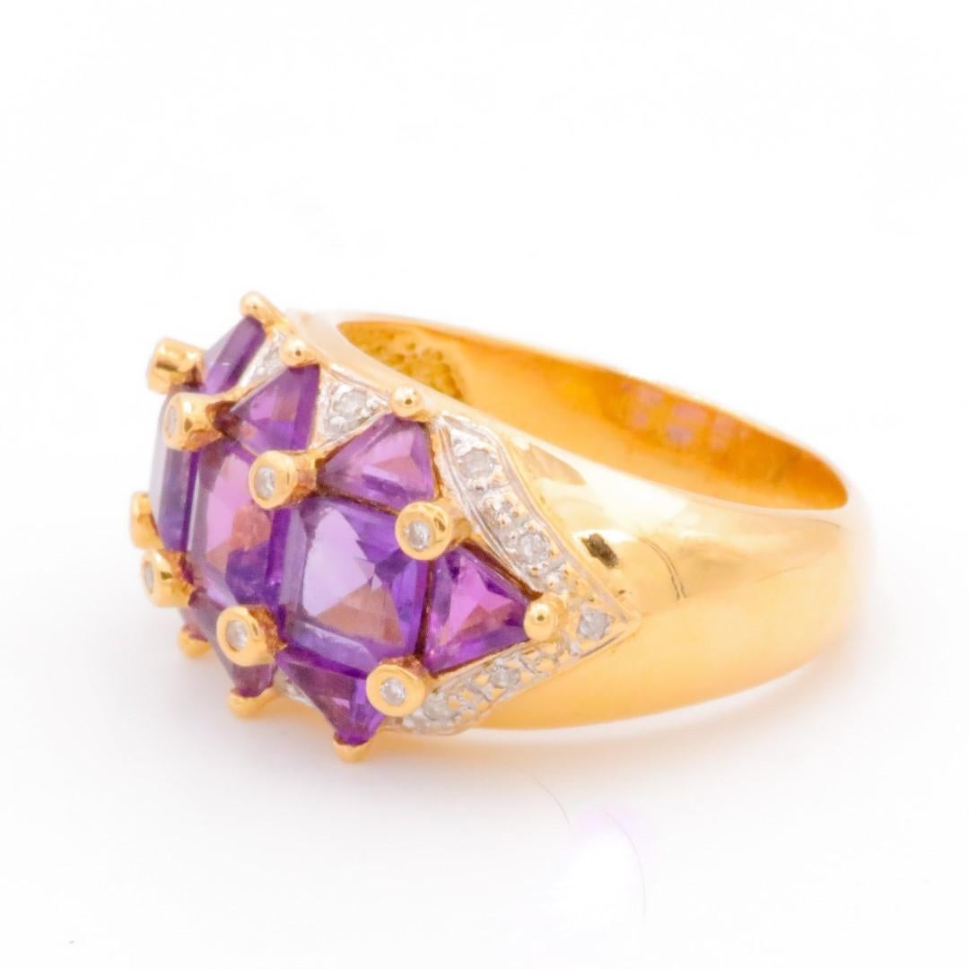 Cabochon Ring Yellow Gold Amethyst For Sale
